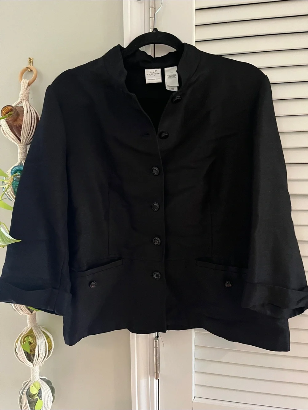 Emma James Black Button-Front Blazer